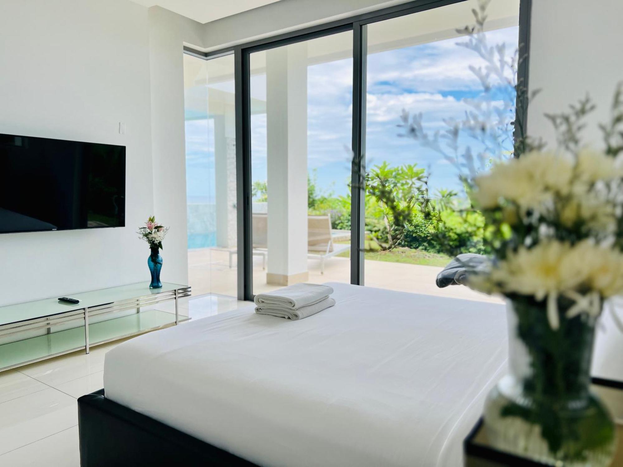 The View Phuket By Resava Aparthotel Ката Бийч Екстериор снимка