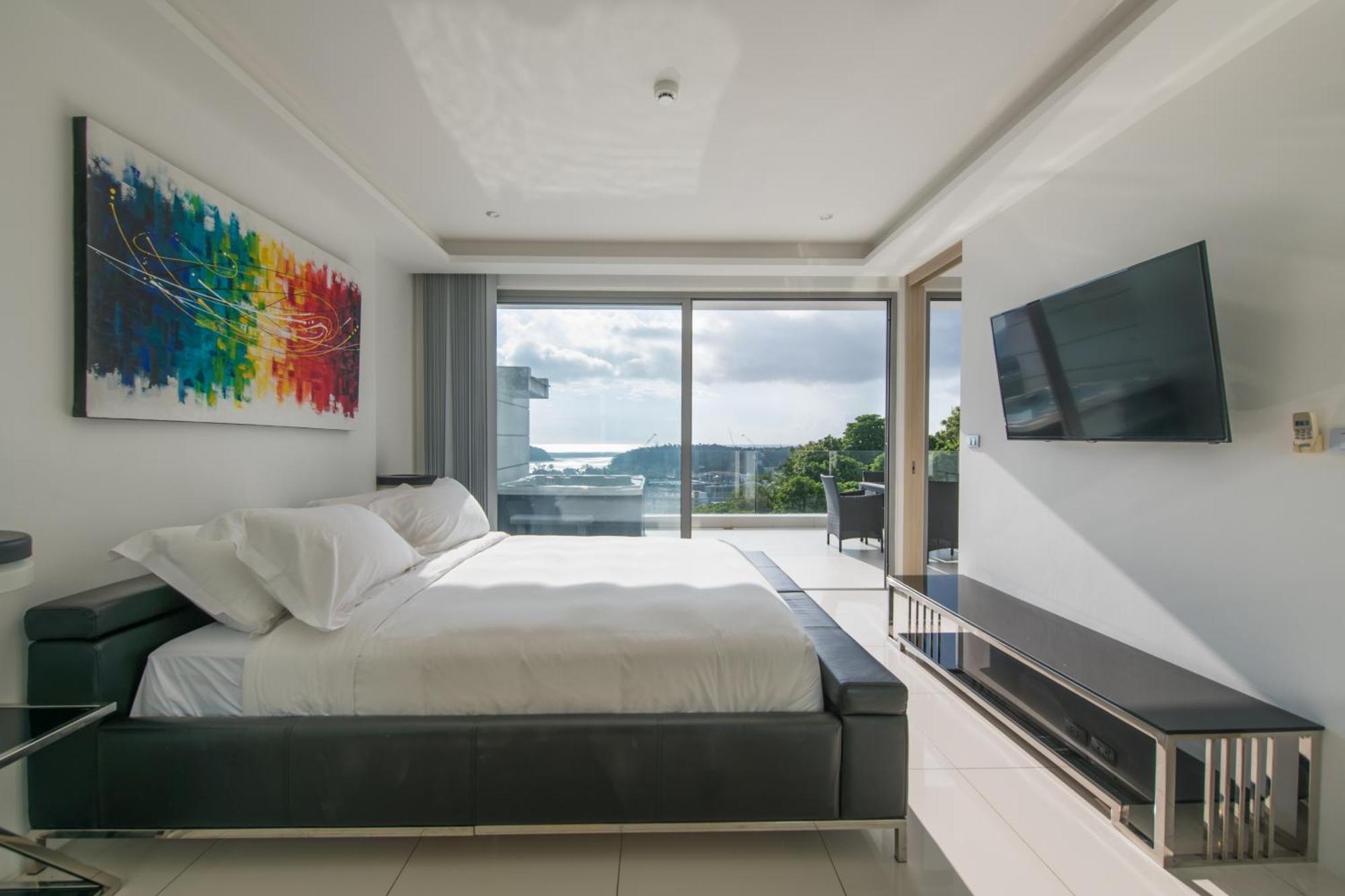The View Phuket By Resava Aparthotel Ката Бийч Екстериор снимка